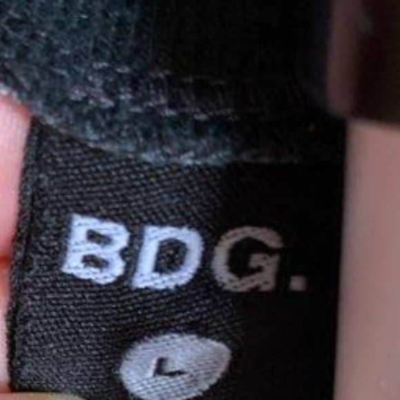 Urban Outfitters- BDG striped tee - Picture 5 of 7